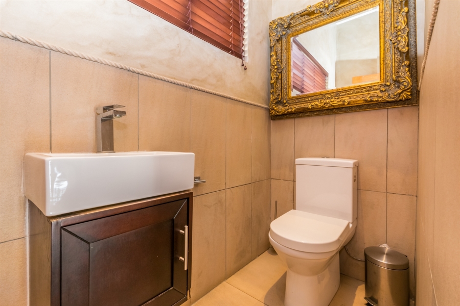 4 Bedroom Property for Sale in Club Milos Estate Free State